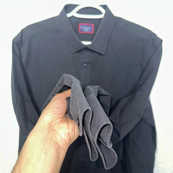 Untuckit Size L - Picture 4 of 6